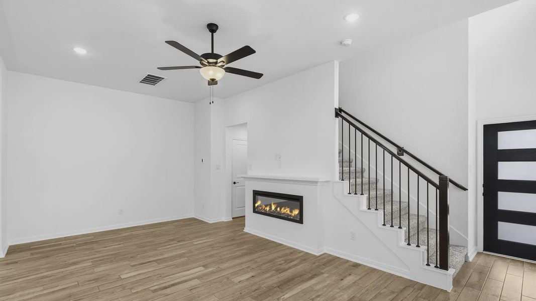Image 25 of a home in Woodforest.