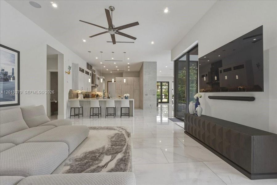 Furnished interior view inside a new home in , Pinecrest (Image 31).