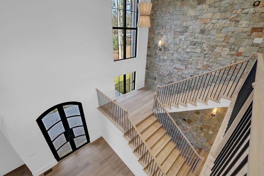 Image 44 of a home in .