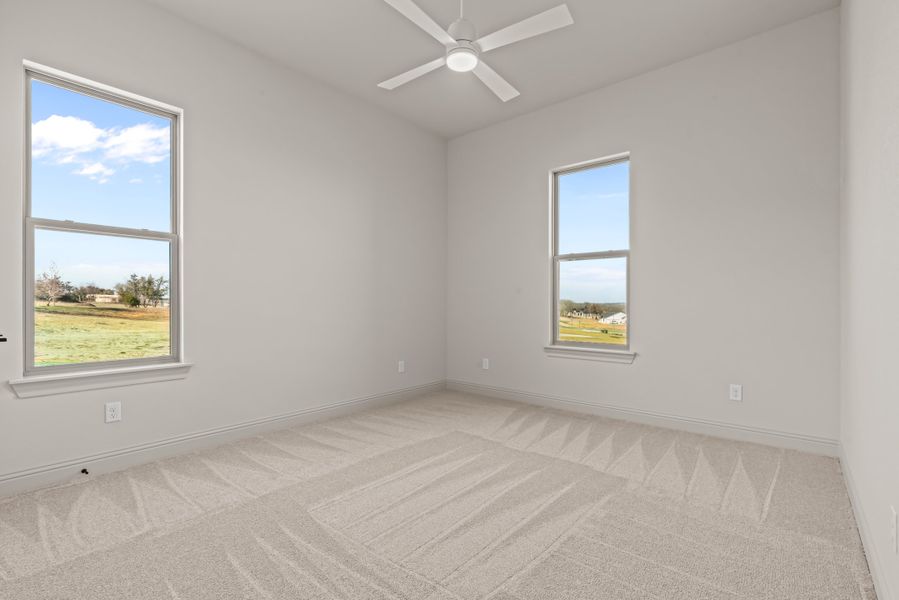 Spacious, unfurnished interior of a new home in Parker Meadows, Weatherford (Image 35).
