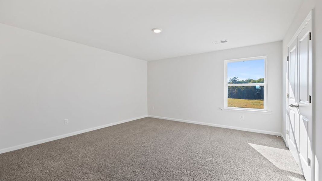 Spacious, unfurnished interior of a new home in Hunters Ridge, Woodruff (Image 19). Spacious, unfurnished interior of a new home in Hunters Ridge, Woodruff (Image 19).