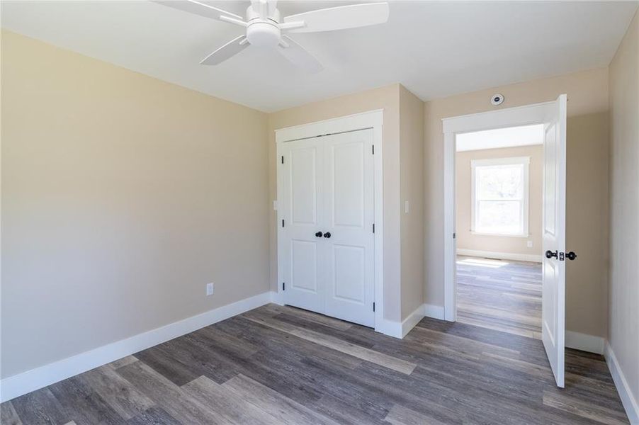 Spacious, unfurnished interior of a new home in , Summerville (Image 10).