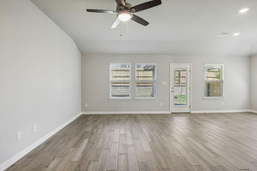 Photo is not of the actual home but is an inspirational photo of builder’s model home and may depict options, furnishings, and/or decorator features that are not included.