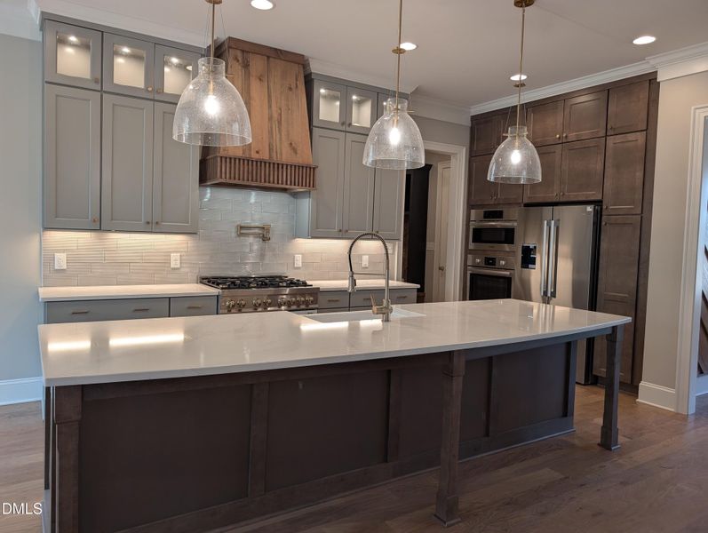 PXL_20260121_194025514