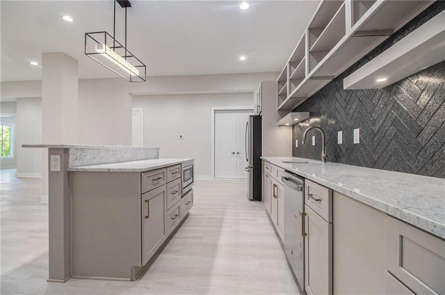 Furnished interior view inside a new home in , Alpharetta (Image 19).