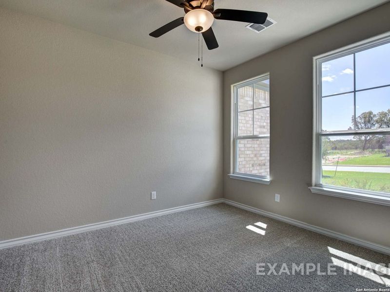 Spacious, unfurnished interior of a new home in Ladera, San Antonio (Image 32).