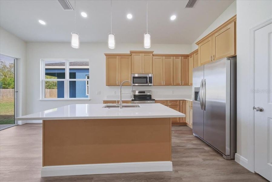 Furnished interior view inside a new home in , Orlando (Image 14).