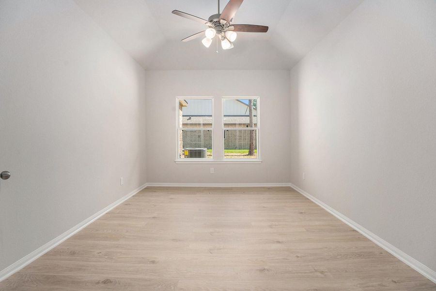 Image 28 of a home in Encino Estates. Image 28 of a home in Encino Estates.