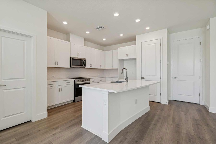 The Waterway - Kitchen