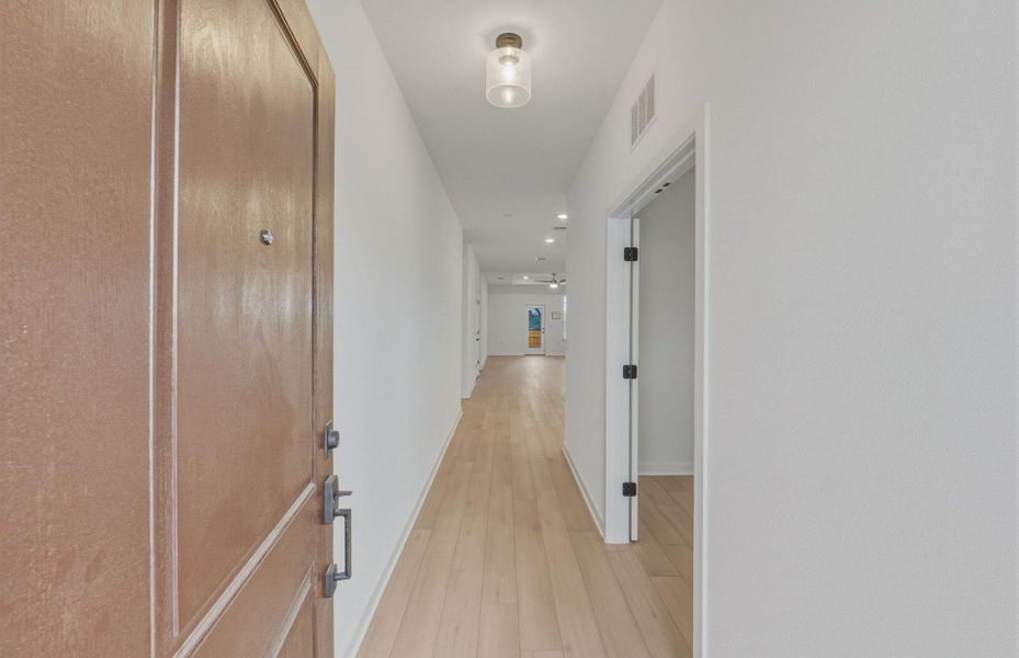 Spacious, unfurnished interior of a new home in Woodside, Georgetown (Image 14).