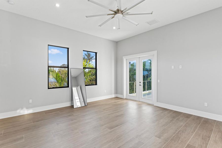 Furnished interior view inside a new home in , Stuart (Image 18). Furnished interior view inside a new home in , Stuart (Image 18).