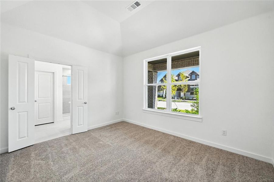 Spacious, unfurnished interior of a new home in Talia, Mesquite (Image 16).