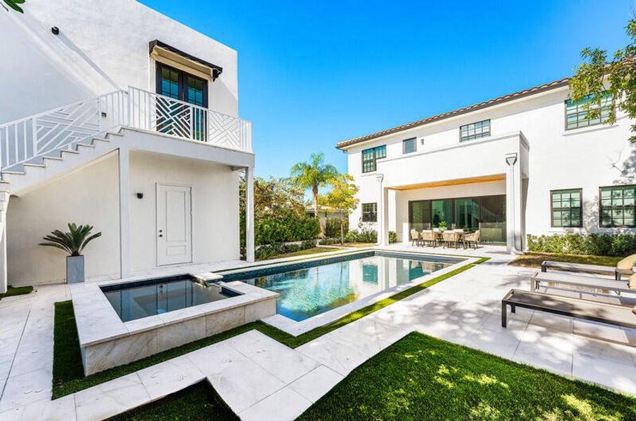 untitled-40.jpg-vsuniqueid-6954096e126e1