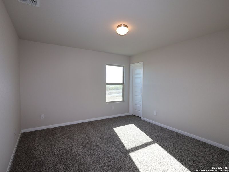 Spacious, unfurnished interior of a new home in Paloma Park, Converse (Image 34). Spacious, unfurnished interior of a new home in Paloma Park, Converse (Image 34).