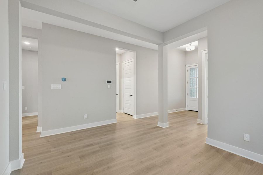 Spacious, unfurnished interior of a new home in , Katy (Image 31).