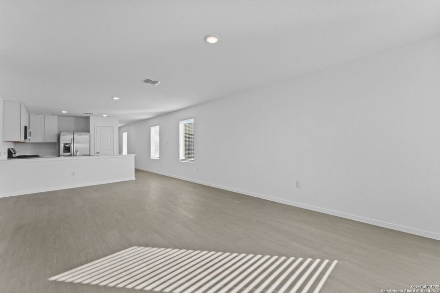 Spacious, unfurnished interior of a new home in Torian Village: Belmar Collection, San Antonio (Image 13).
