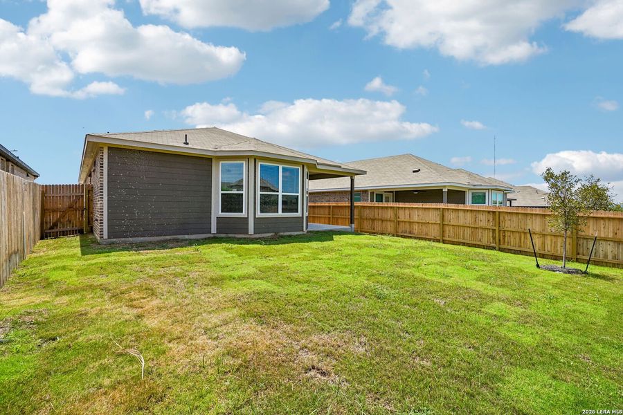 Exterior details and patio area of a home in Sagebrooke - Premier Series, San Antonio (Image 27).