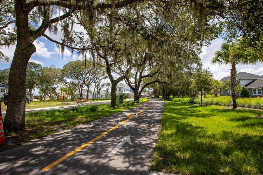 Natural landscape and outdoor views near Oakland Park in Oakland (Image 31). Natural landscape and outdoor views near Oakland Park in Oakland (Image 31).