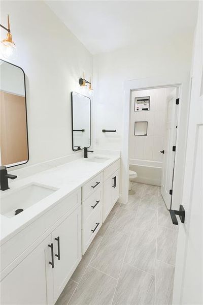 Furnished interior view inside a new home in , Marietta (Image 5).