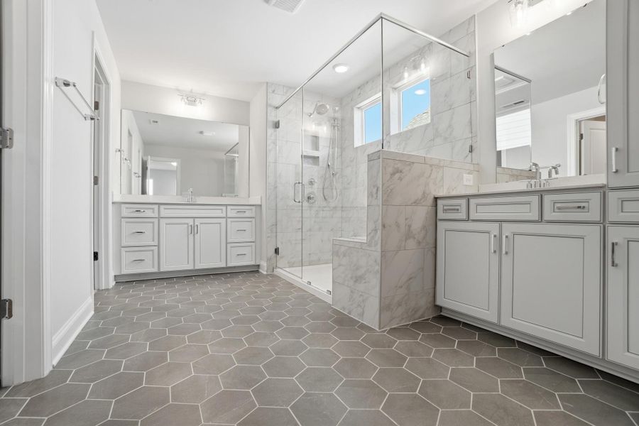 Furnished interior view inside a new home in Summerlin, Mooresville (Image 11).