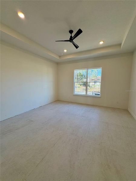 Spacious, unfurnished interior of a new home in , Palm Coast (Image 20).