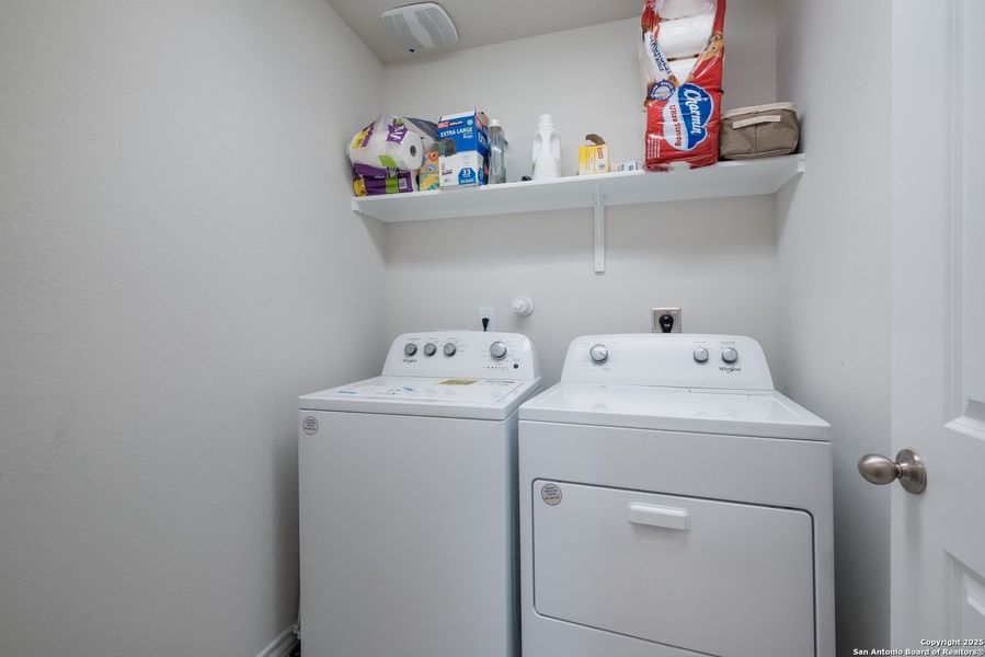 Close-up of interior finishes inside a home in Redbird Ranch, San Antonio (Image 21).