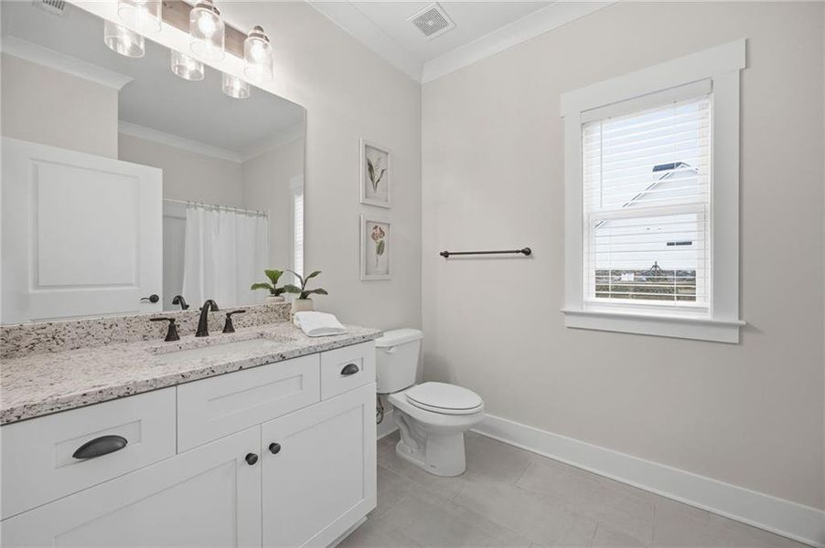 Furnished interior view inside a new home in , Dallas (Image 16).