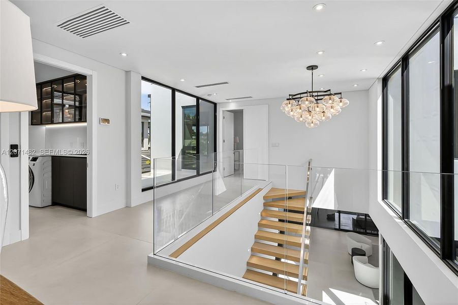 Furnished interior view inside a new home in , Fort Lauderdale (Image 19).