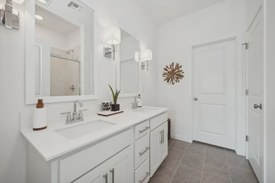 Representative furnished interior of a home built from the Clyde by K. Hovnanian® Homes in Laveen Springs, Laveen (Image 27). Representative furnished interior of a home built from the Clyde by K. Hovnanian® Homes in Laveen Springs, Laveen (Image 27).