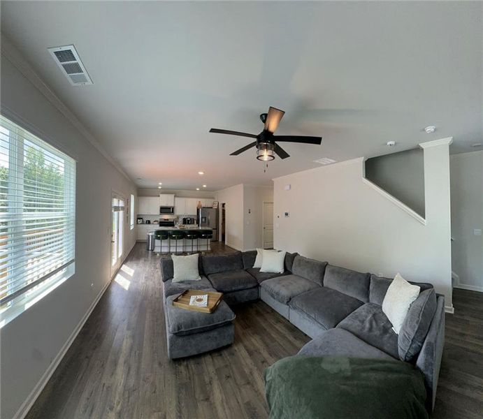 Furnished interior view inside a new home in , Dallas (Image 9).