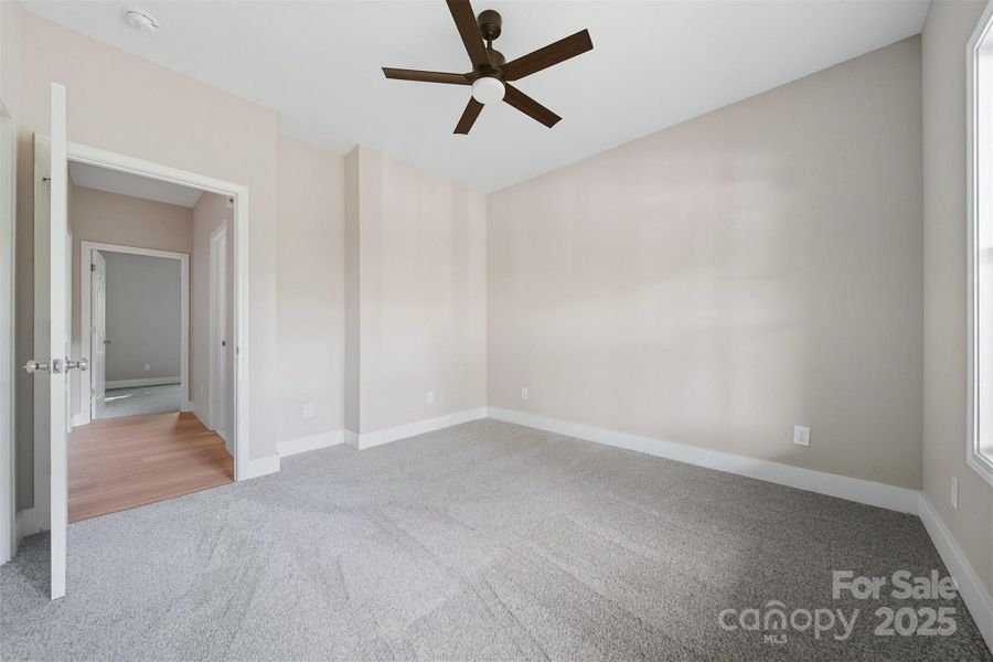 Spacious, unfurnished interior of a new home in , Taylorsville (Image 27).