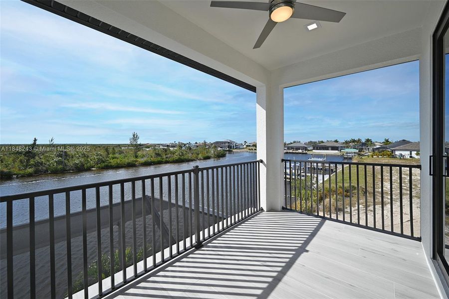 Gorgeous western views Gorgeous western views