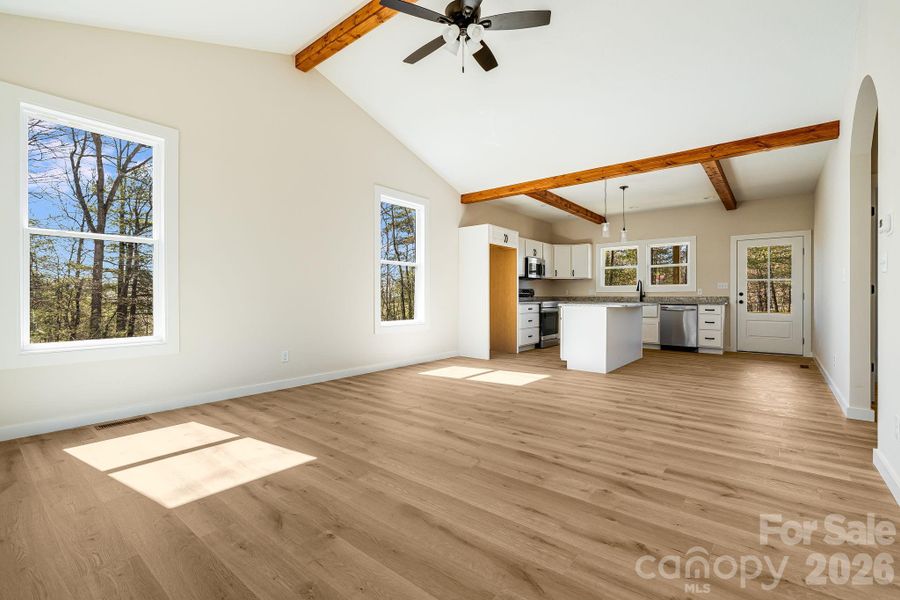 Spacious, unfurnished interior of a new home in , Alexander (Image 8).