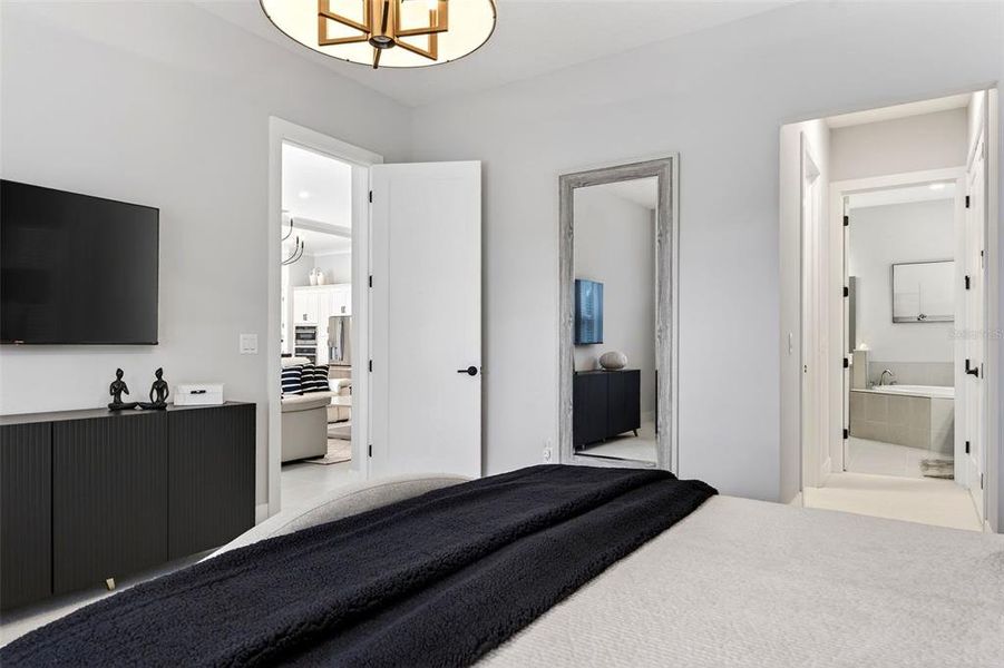 Furnished interior view inside a new home in , Venice (Image 14).