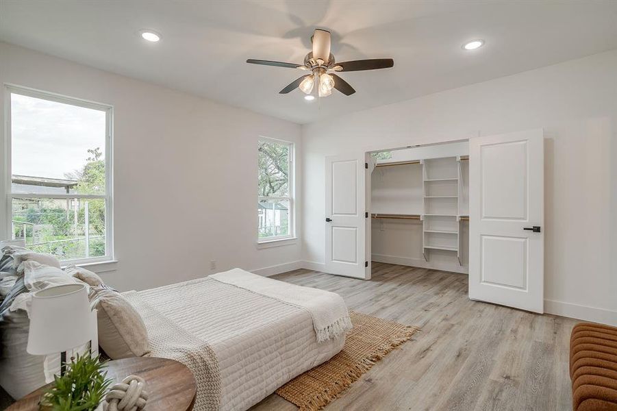 Furnished interior view inside a new home in , Fort Worth (Image 33). Furnished interior view inside a new home in , Fort Worth (Image 33).