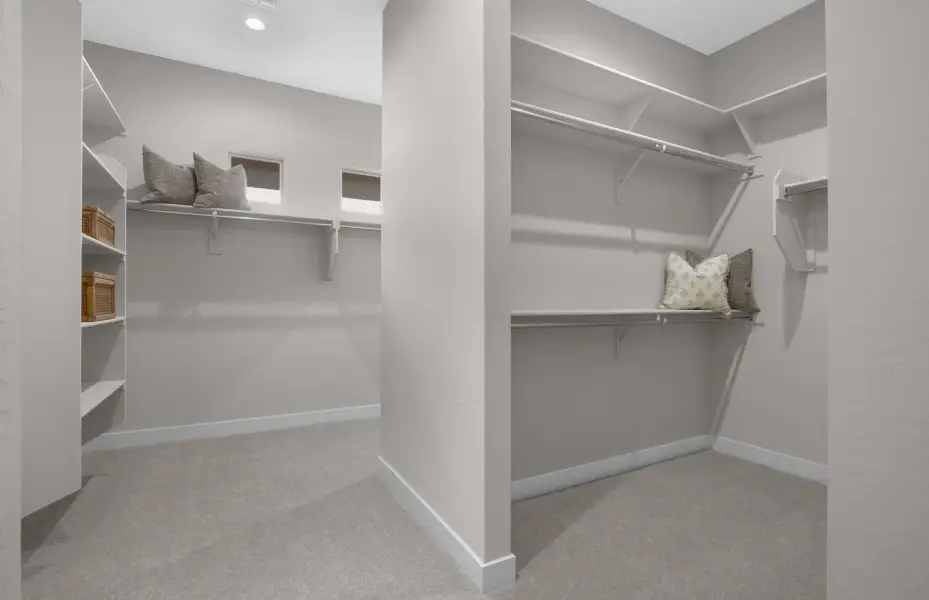 Representative unfurnished interior of a home built from the Acclaim by Pulte Homes in Regent Hills - Enchantment Series, Buckeye (Image 20).