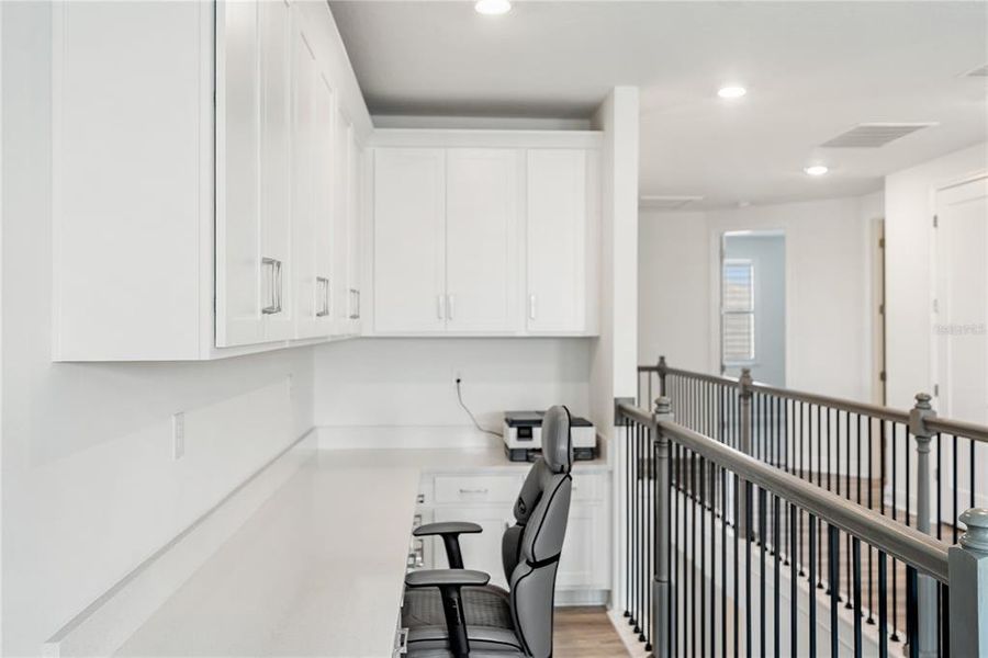 Furnished interior view inside a new home in Sweetwater at Lakewood Ranch, Bradenton (Image 59). Furnished interior view inside a new home in Sweetwater at Lakewood Ranch, Bradenton (Image 59).