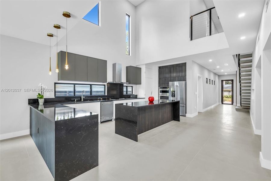 Furnished interior view inside a new home in , Fort Lauderdale (Image 7).