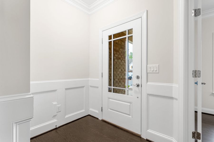 Representative unfurnished interior of a home built from the Kendall Lux by Keystone Homes NC in Weybridge, Burlington (Image 31).
