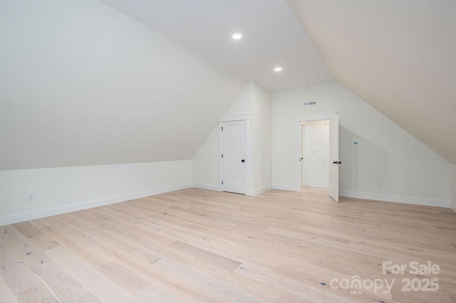 Spacious, unfurnished interior of a new home in , Hickory (Image 26).