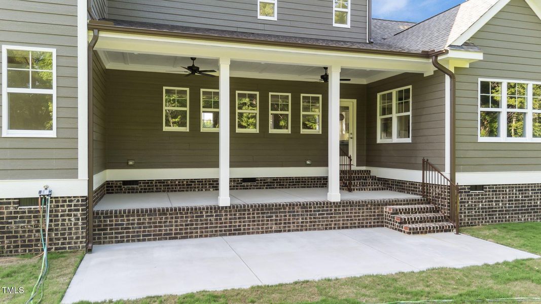 15-web-or-mls-DJI_20250618175259_0776_D 15-web-or-mls-DJI_20250618175259_0776_D