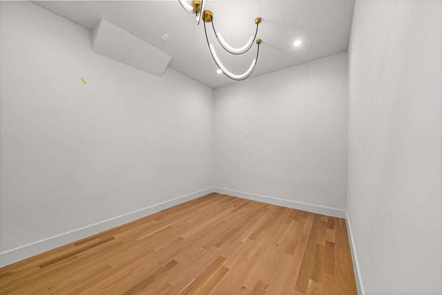Spacious, unfurnished interior of a new home in , Decatur (Image 73).