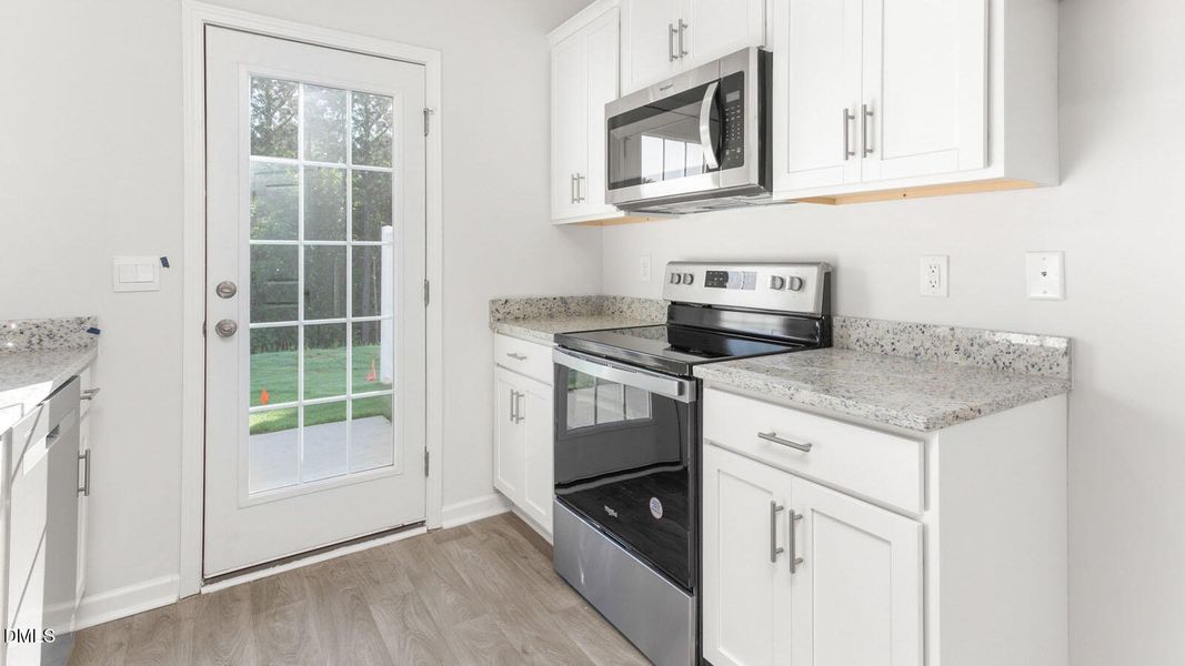 5194 Henley Ridge Drive-11