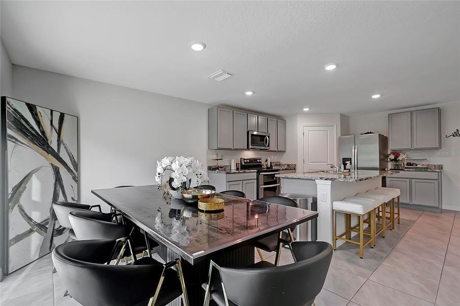 Furnished interior view inside a new home in , Tampa (Image 41). Furnished interior view inside a new home in , Tampa (Image 41).