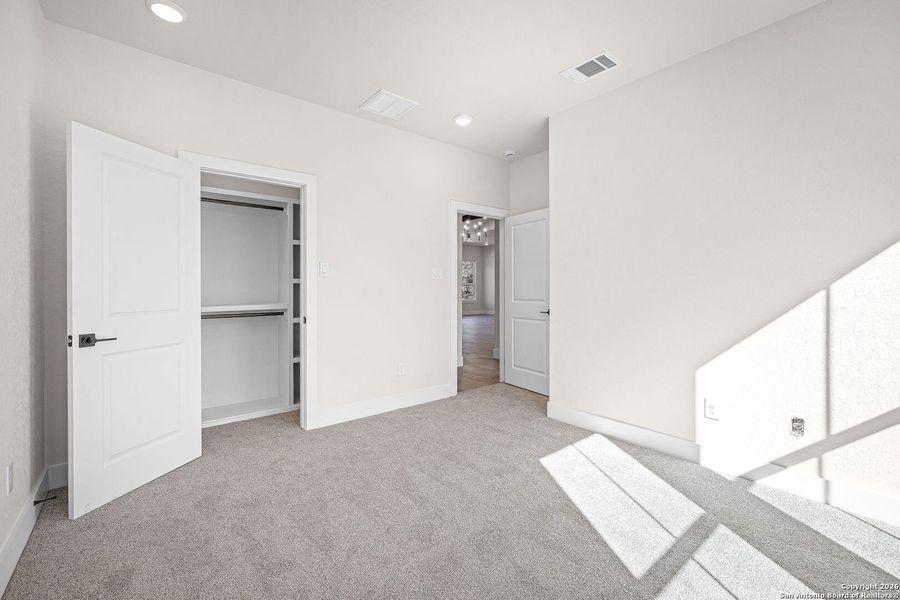 Spacious, unfurnished interior of a new home in , Spring Branch (Image 27).