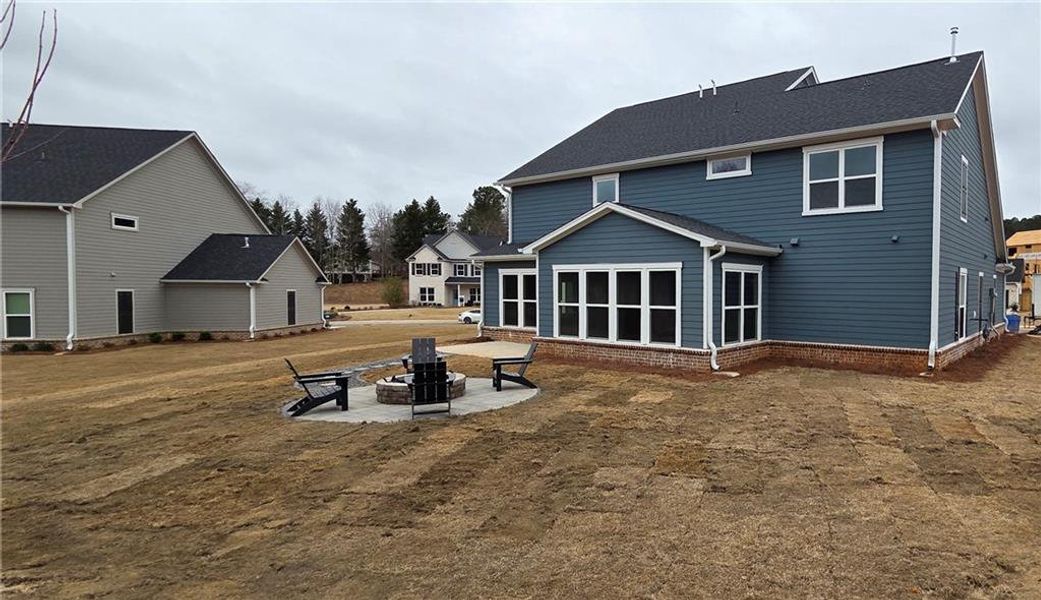 Exterior details and patio area of a home in Oakwood, Cumming (Image 3).