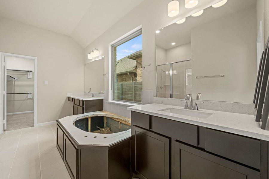 Furnished interior view inside a new home in Two Step Farm, Montgomery (Image 10).