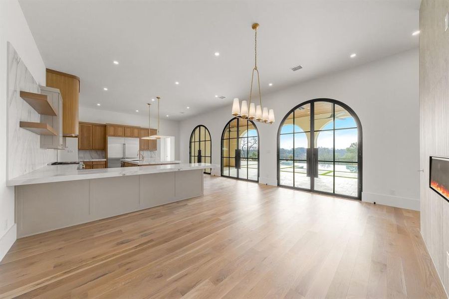 Spacious, unfurnished interior of a new home in Fleming Pointe, Fort Worth (Image 23).