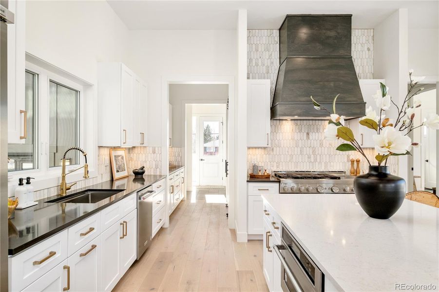 Furnished interior view inside a new home in , Lakewood (Image 11). Furnished interior view inside a new home in , Lakewood (Image 11).