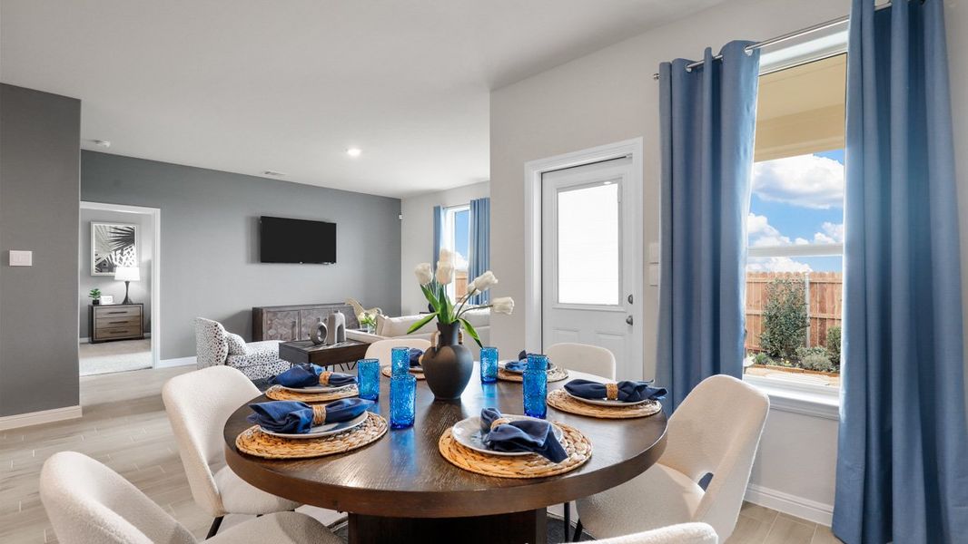 Furnished interior view inside a new home in Vista Park, Decatur (Image 14).